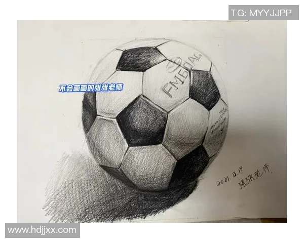 用素描艺术展现足球明星的风采与激情之旅
