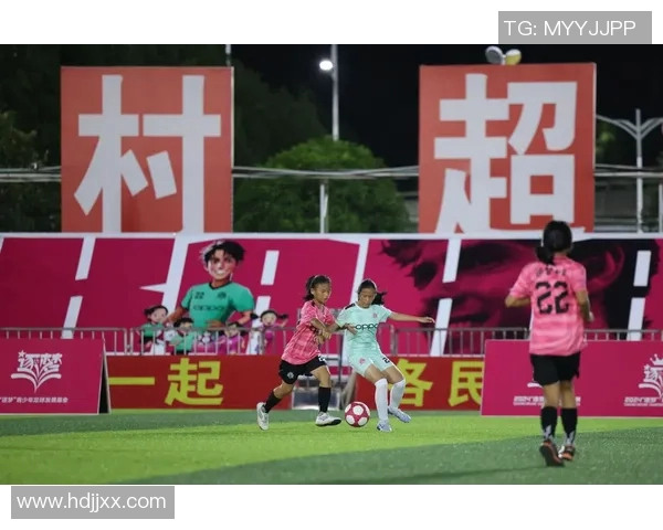 童年照中的足球梦揭秘那些年我们追逐的足球明星们 童年照中的足球梦揭秘那些年我们追逐的足球明星们